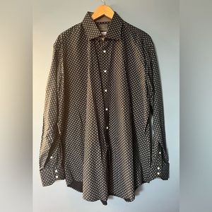 Thomas Dean NWOT Long Sleeved Stylish Shirt in Pristine Condition!!